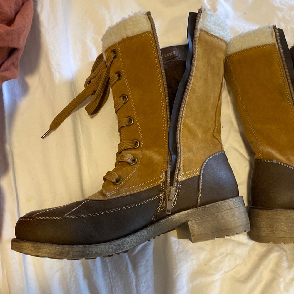 Muk Luks boots